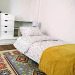 Downtown 3*