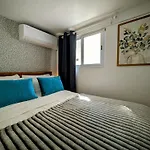 Downtown 3*