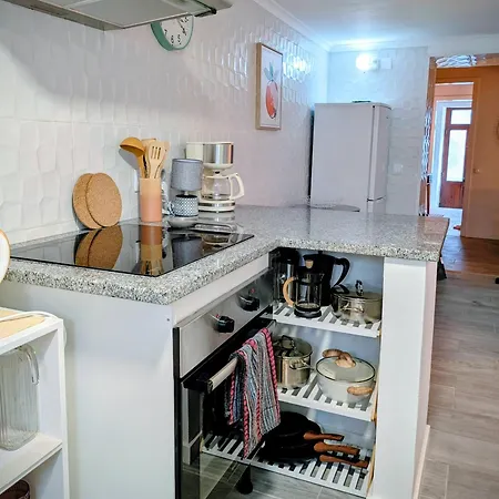 Konukevi Downtown 3*