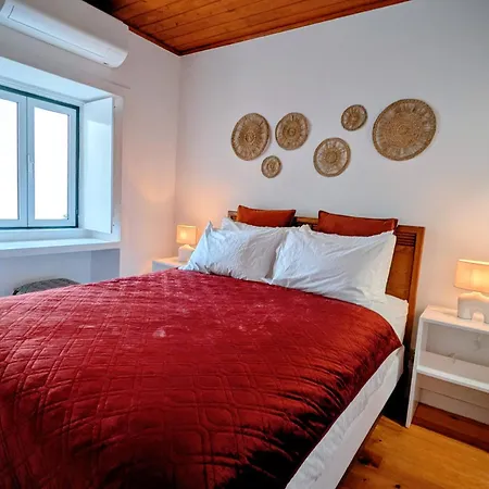 Konukevi Downtown 3*