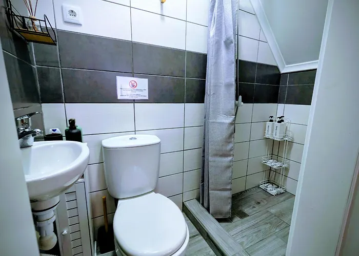 Πανσιόν Downtown