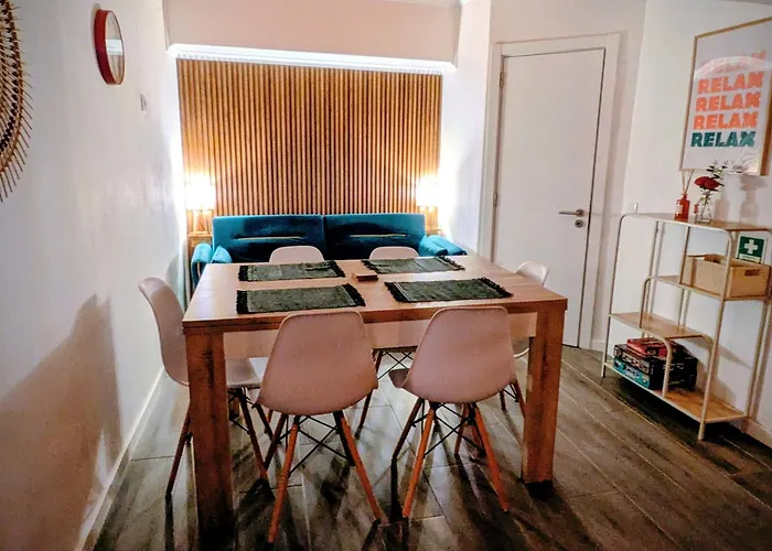 Downtown Πανσιόν