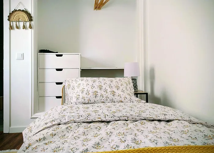 Downtown Πανσιόν 3*