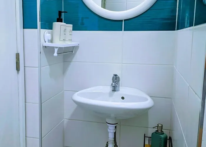 Downtown Pensión Angra do Heroísmo