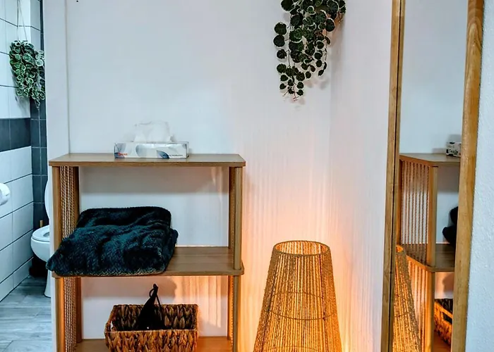 Downtown Pensión Angra do Heroísmo